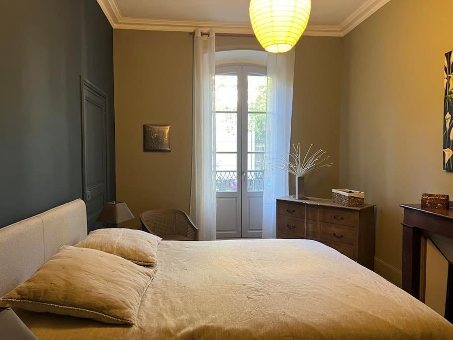 Coeur De Ville, Garage Prive Et Gratuit Avec Terrasse ! Cahors Extérieur photo
