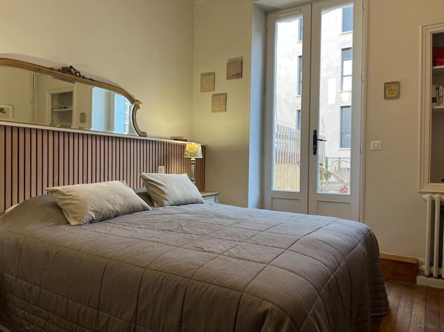 Coeur De Ville, Garage Prive Et Gratuit Avec Terrasse ! Cahors Extérieur photo