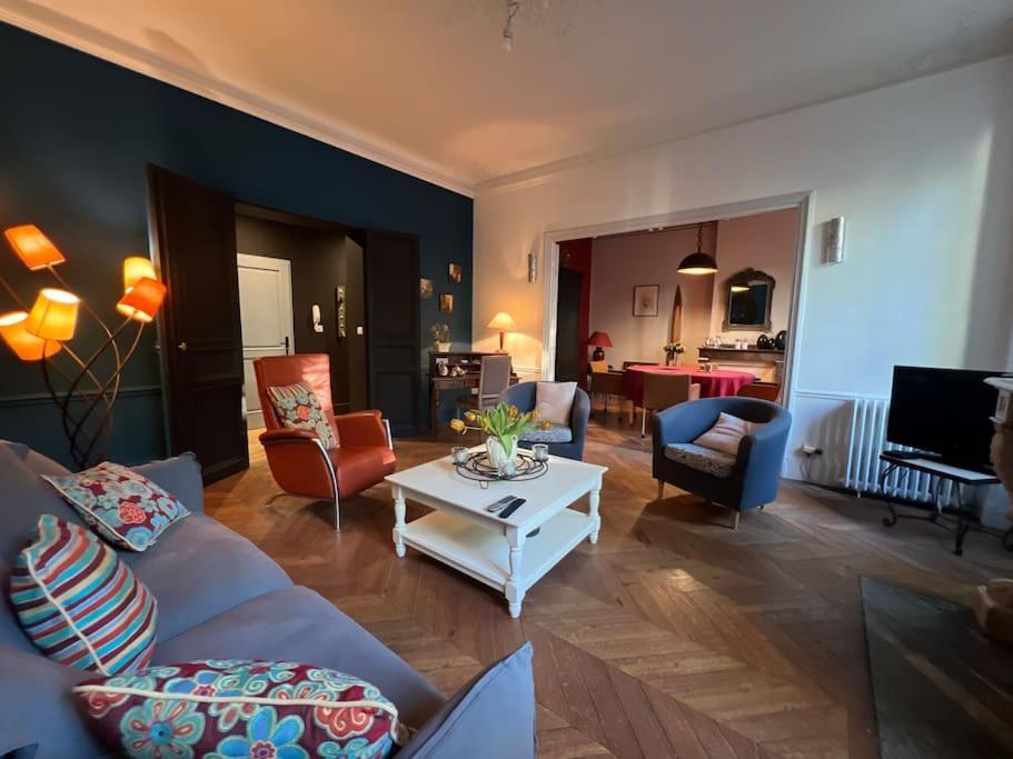 Coeur De Ville, Garage Prive Et Gratuit Avec Terrasse ! Cahors Extérieur photo